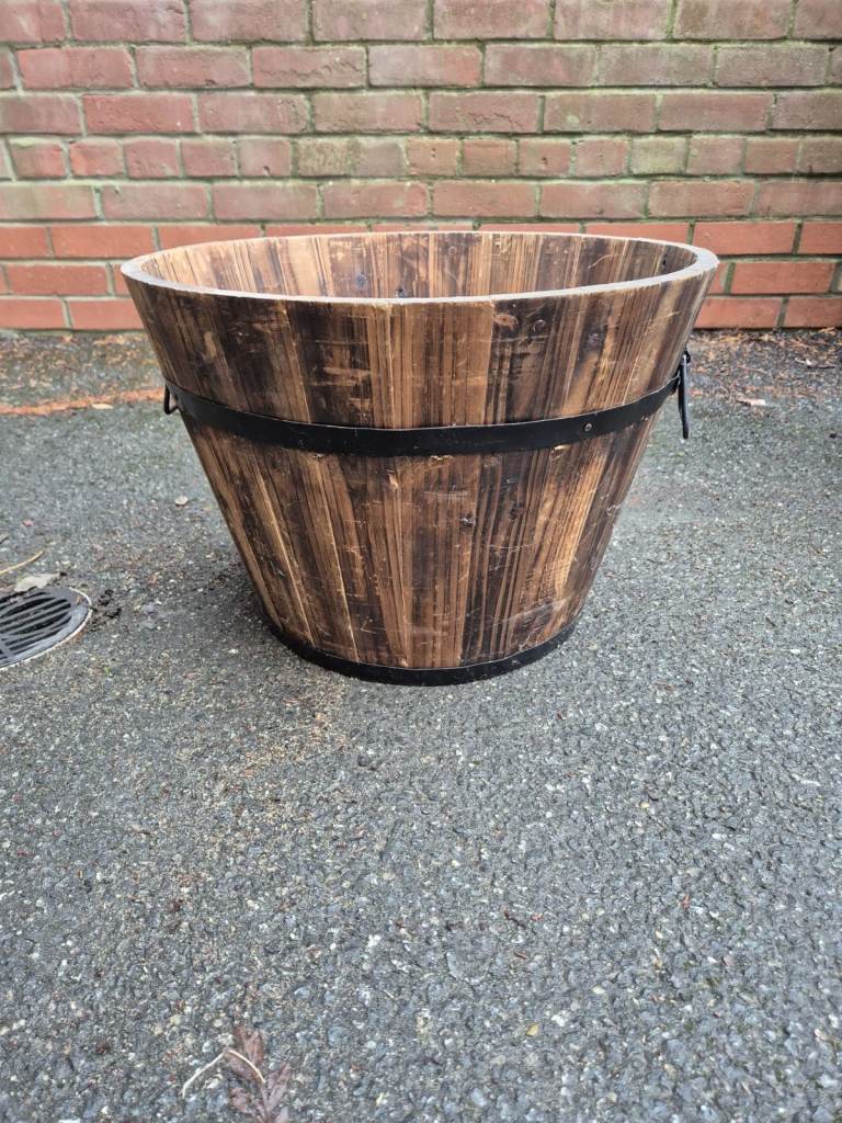 Christmas tree wooden barrel stand