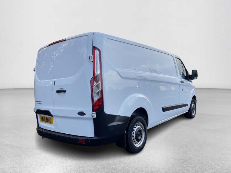 2021 Ford Transit Custom 2.0 300 EcoBlue Leader L2 H1 Euro 6 (s/s) 5dr PANEL VAN Diesel Manual