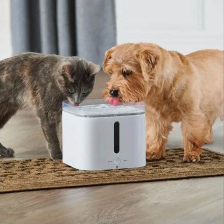 EVERSWEET SMART PET WATER PURIFYING DRINKING FOUNTAIN CAT DOG 2L Bowl