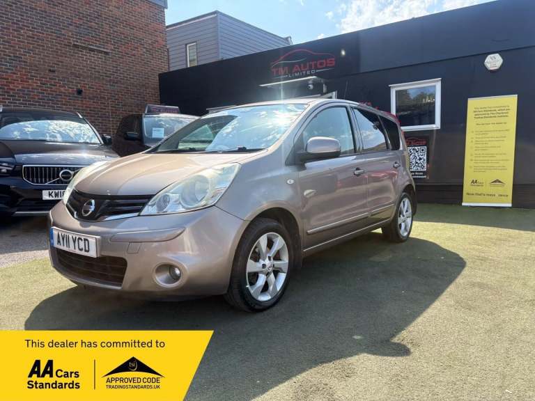 2011 Nissan Note 1.6 16V Tekna Auto Euro 5 5dr Petrol