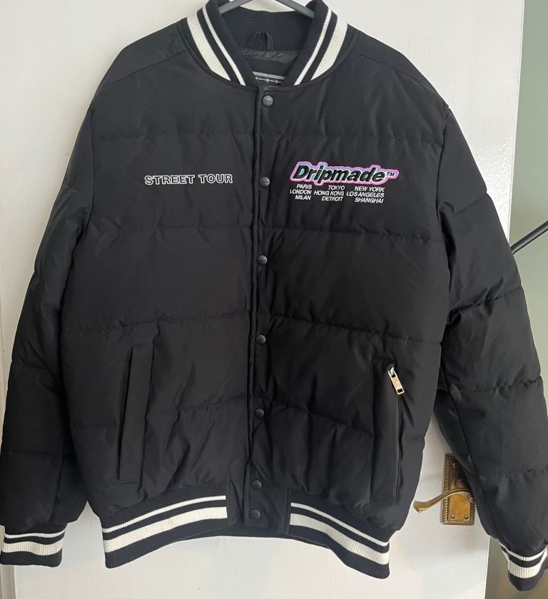 Gentleman's Second-Hand Clothing Bundle - Mixed Styles & Sizes