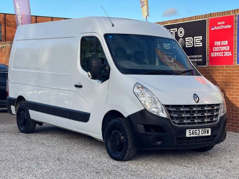 2013 Renault Master 2.3 dCi 35 eco2 RWD LWB Medium Roof Euro 5 5dr PANEL VAN Diesel Manual