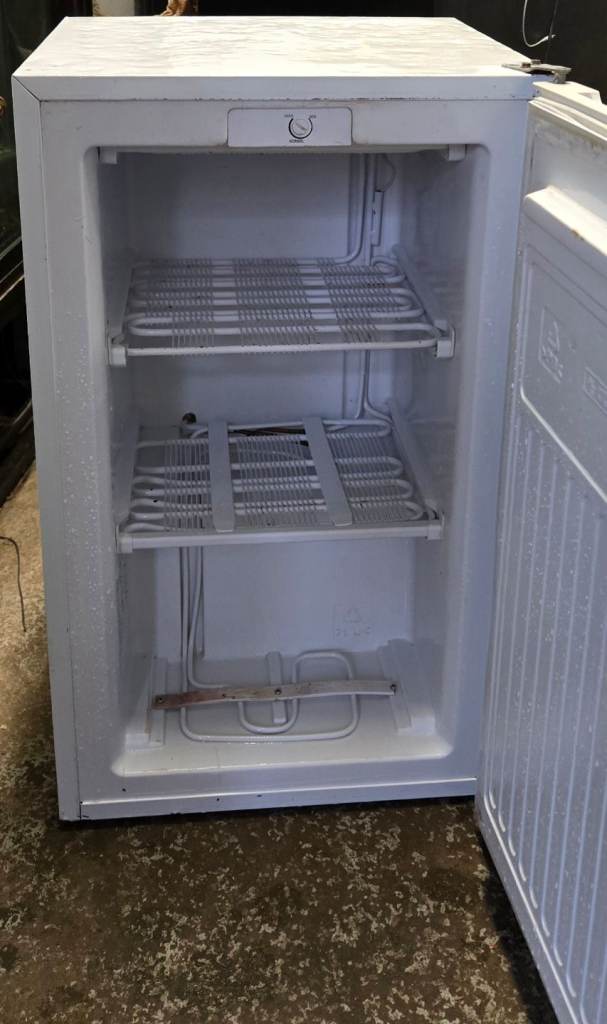 Currys ESSENTIALS CUF50W18 Under counter FREEZER, Mini Freezer - White 