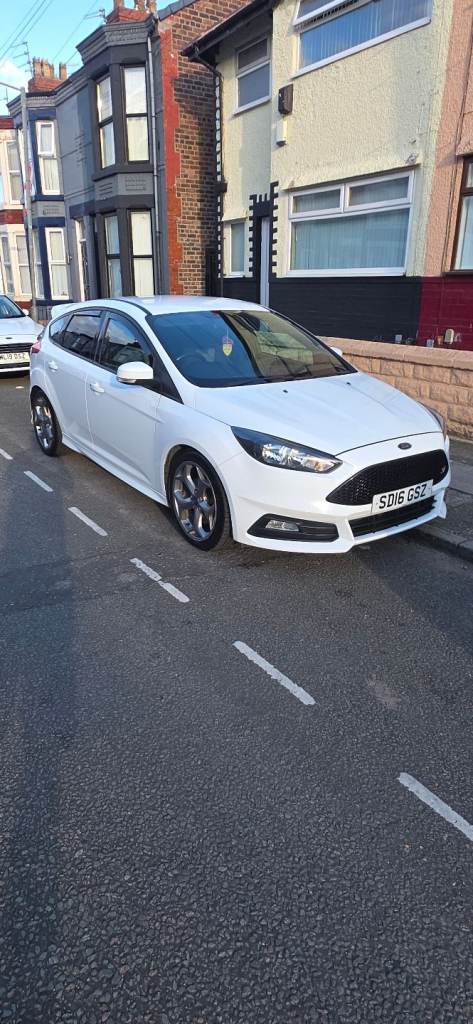 Ford, FOCUS, Hatchback, 2016, Manual, 1997 (cc), 5 doors