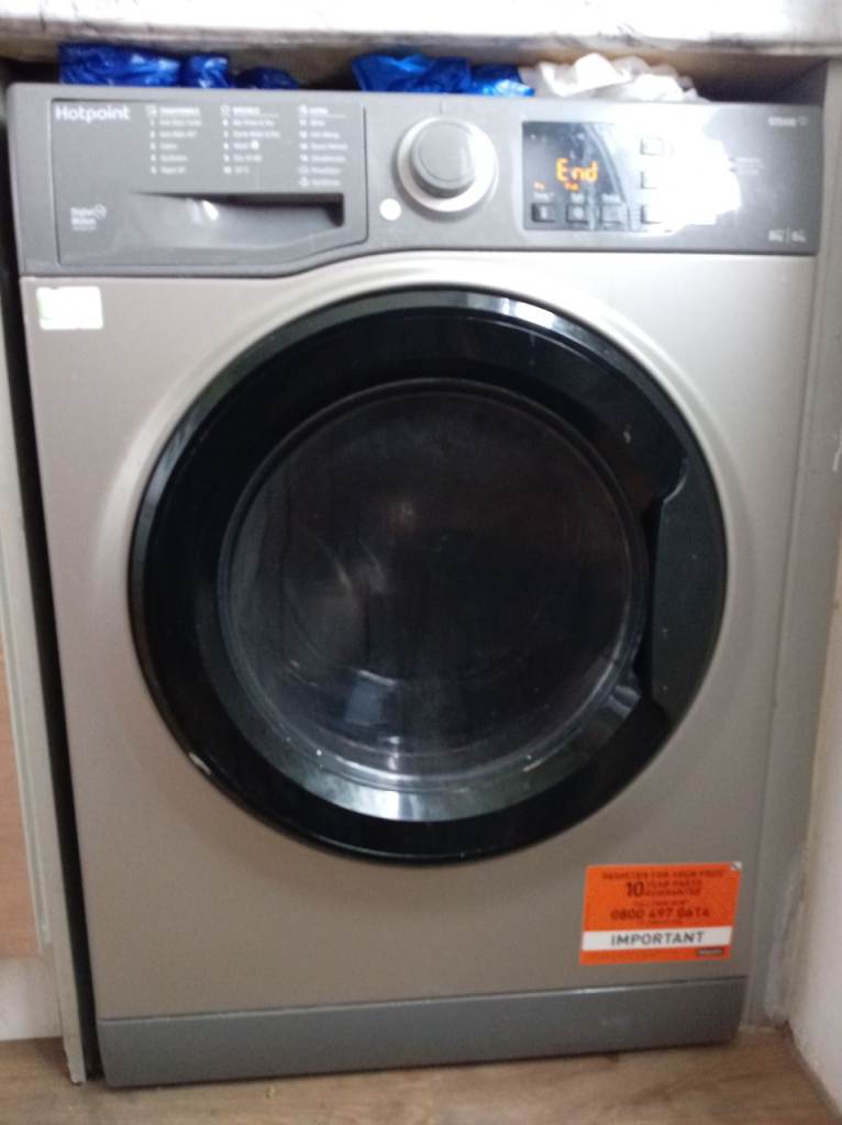 Hotpoint washer dryer 