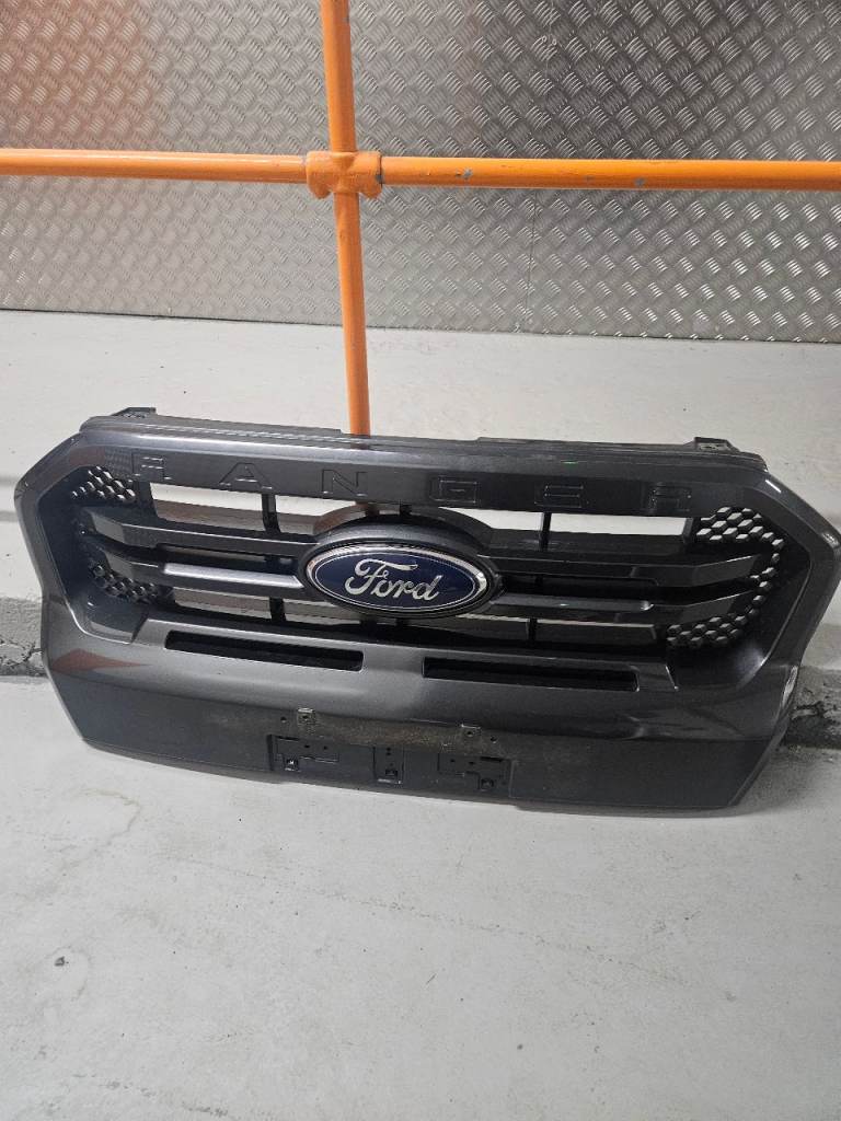 Ford ranger front grill 