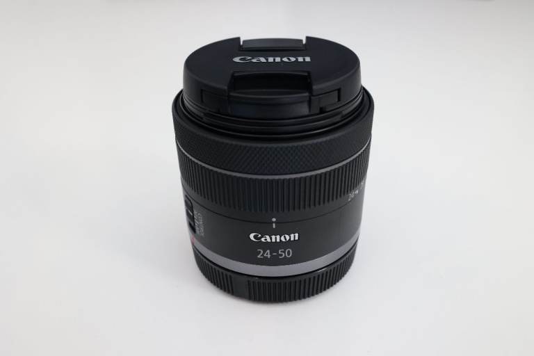 Canon RF 24-50mm F4.5-6.3 IS STM Lens Full Frame Mirrorless (Mint Condition!)