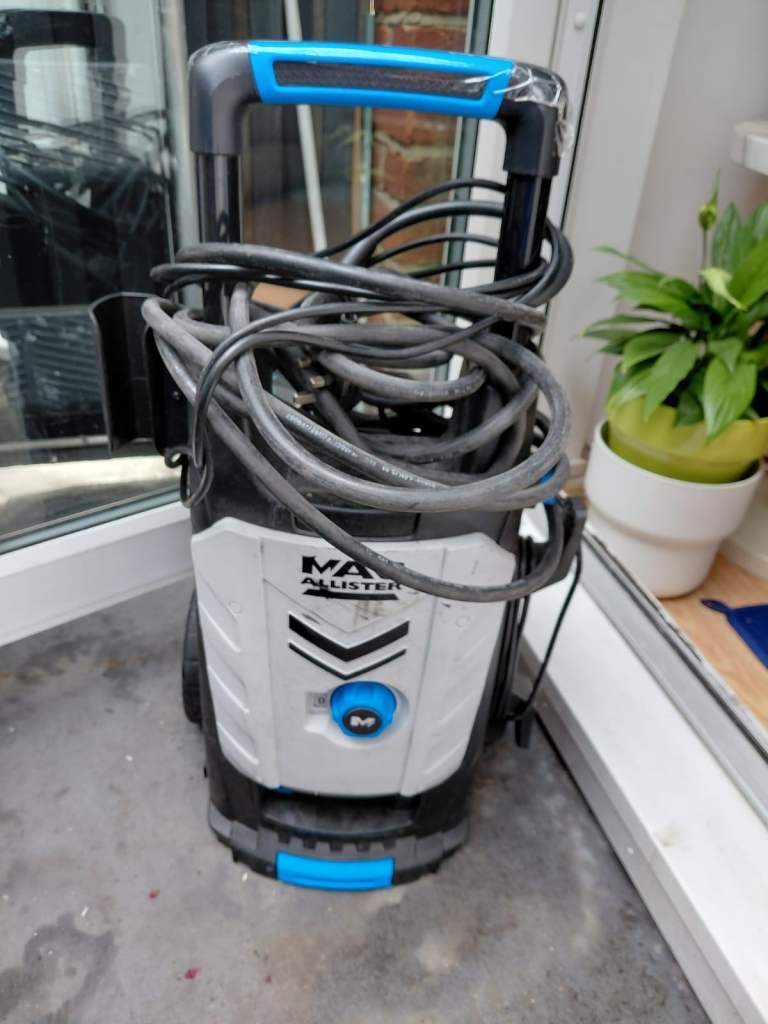 Mac Allister MPWP1800-3 Pressure Washer with few accessories Only On Offer Bargain