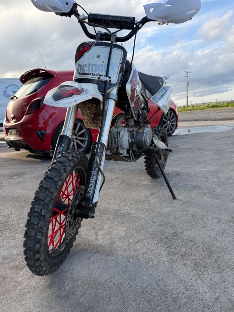 Demon X 125cc Pit Bike - White, Good Condition