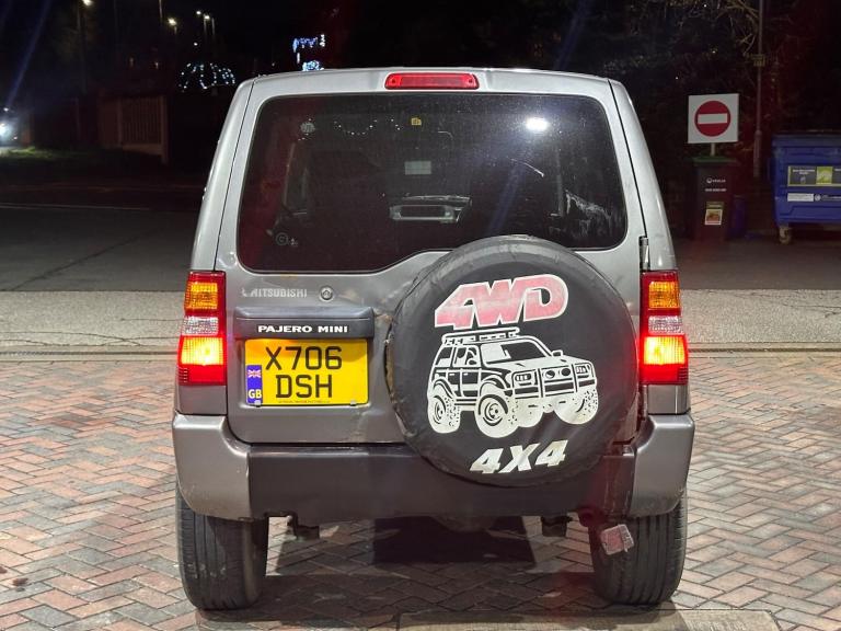 2016 Mitsubishi Pajero PETROL Manual