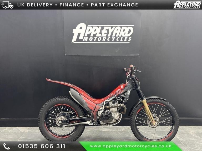 MONTESA 300RR