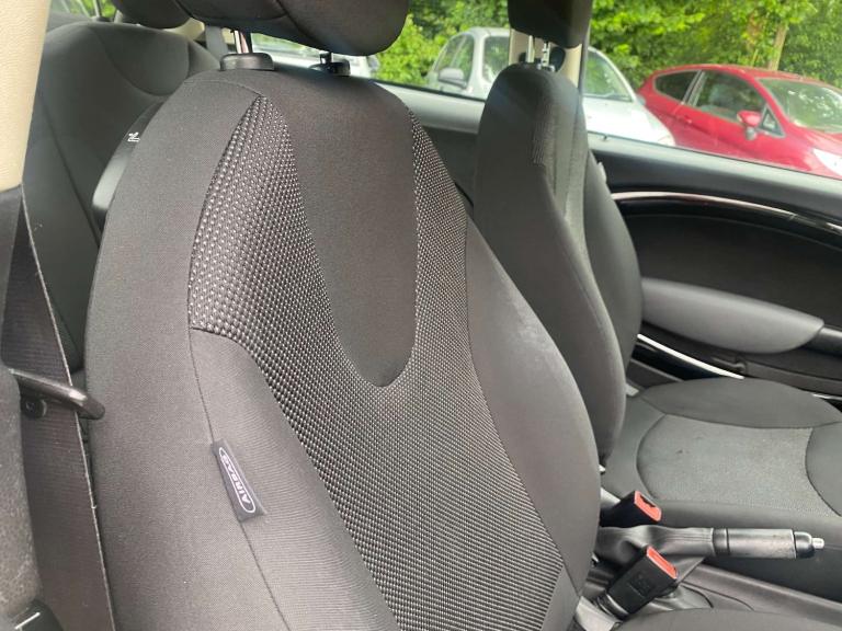 2011 MINI Hatch 1.6 One 3dr Hatchback Petrol Manual