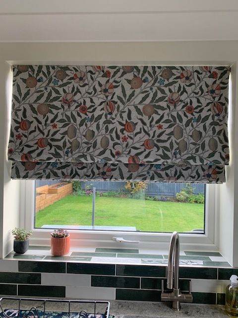 Kitchen Roman Blind, William Morris Print, Brand New, boxed, 115.5cm wide
