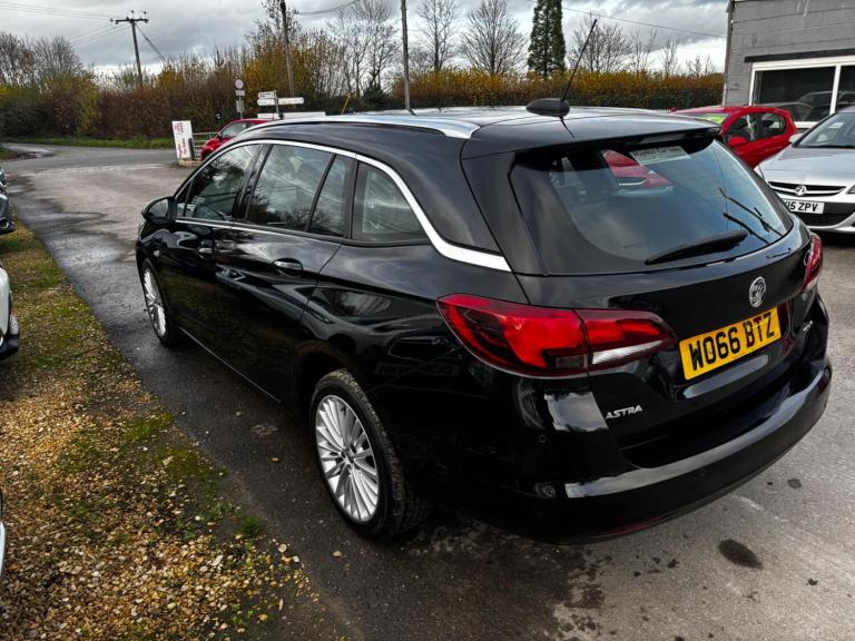 2017 Vauxhall Astra 1.4T 16V 150 Elite 5dr ESTATE PETROL Manual