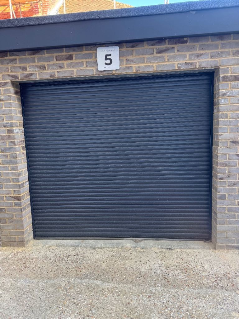 Brand new garage with lights & electricity to rent in Hove