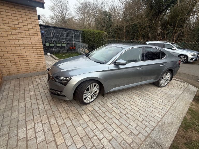 Skoda, SUPERB, Hatchback, 2019, Manual, 1968 (cc), 5 doors