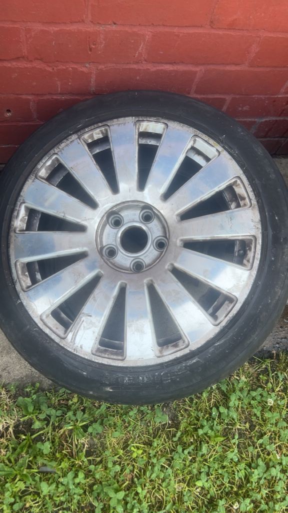 Spare wheel Audi a6 2008
