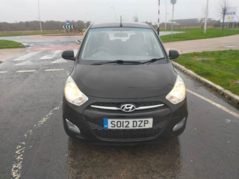 VERY CHEAP LOW MILEAGE I10 ONLY £29 YEARS TAX ULEZ COMPLIANT LOW INSURANCE MOT OCTOBER DOES 70 MPG 