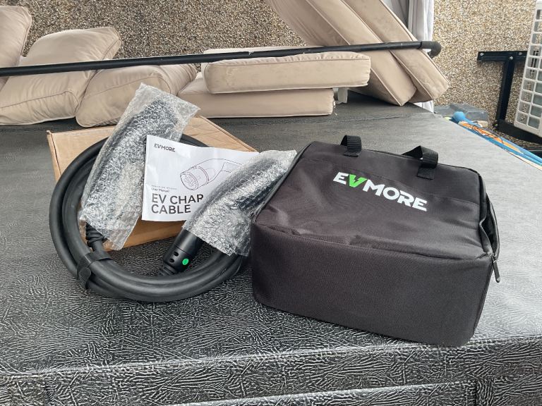 Type 2 to type 2 EV GHARGING  CABLES BRAND NEW IN CARRY CASE & in box 