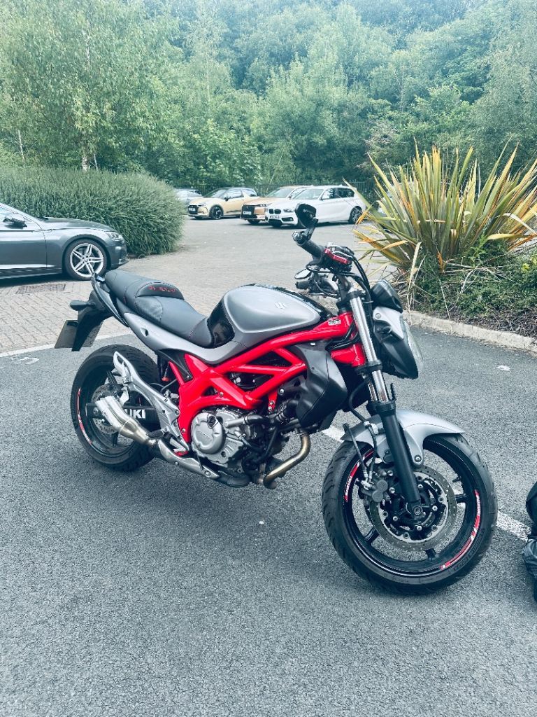 Suzuki, SFV, 2015, 645 (cc)