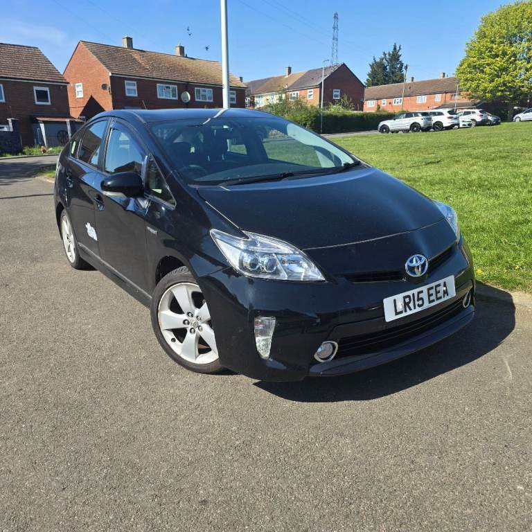 2015 Toyota PRIUS 1.8 PETROL HYBRID ULEZ AUTOMATIC ONLY £20 ROADTAX A YEAR AND YEAR MOT