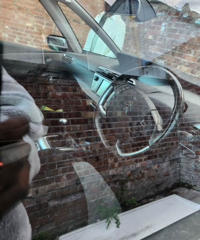 Citroen C4 Picasso ( Panoramic Roof)