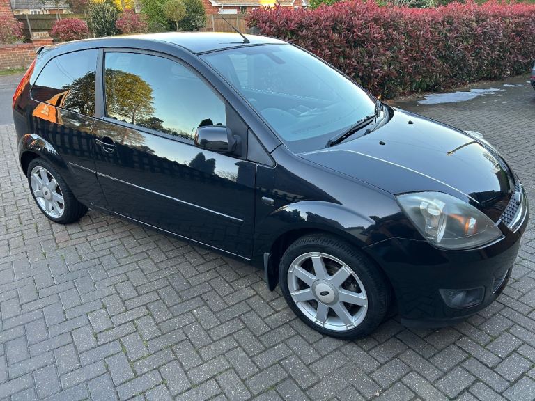 2008 Mk6 Ford Fiesta 1.4 TDCi Duratorq Diesel 3 Door / 5 Speed Manual in Black