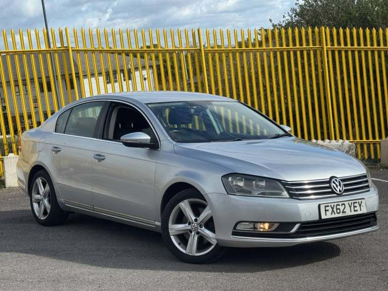 2012 Volkswagen Passat 2.0 TDI BlueMotion Tech SE Euro 5 (s/s) 4dr SALOON Diesel Manual