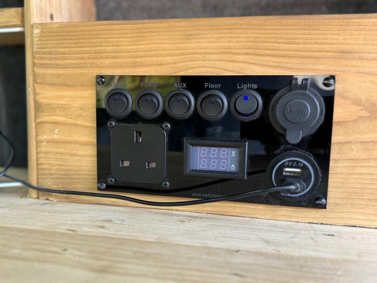 2018 Nissan NV200 1.5 dCi campervan dayvan motorhome  CAR DERIVED VAN Diesel Manual