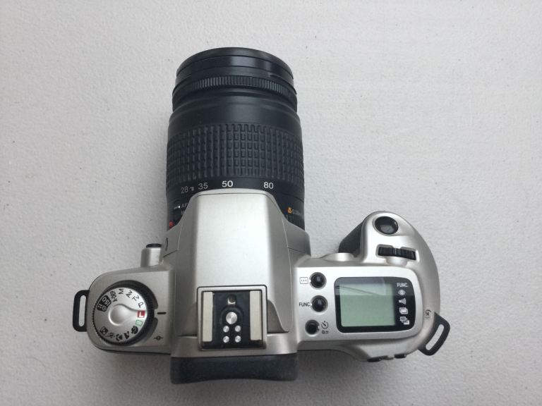 Canon EOS 500 SLR Camera