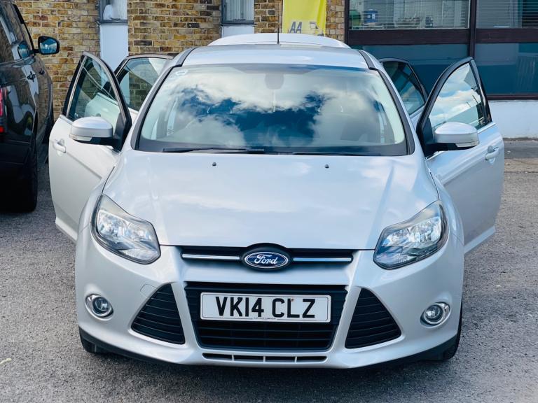 2014 Ford Focus 1.0 125 EcoBoost Zetec 5dr HATCHBACK Petrol Manual