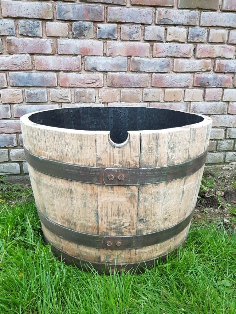 RESTORED LIGHT OAK HALF WHISKY BARREL GARDEN PLANTER POT TUB PLANTS TREES FLOWERS DELIVERY AVAILABLE