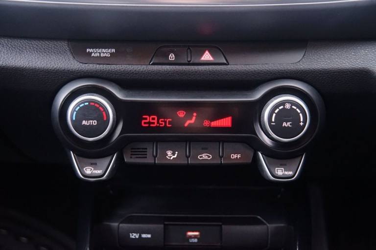 2022 Kia Stonic 1.0 T-GDi MHEV Connect SUV 5dr Petrol Hybrid Manual Euro 6 (s/s) (118 bhp) HATCHB...