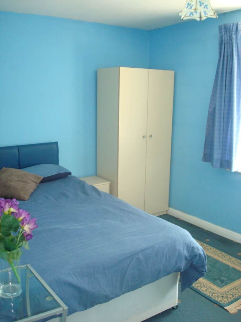 Double room for 1 person to let in South Bermondsey