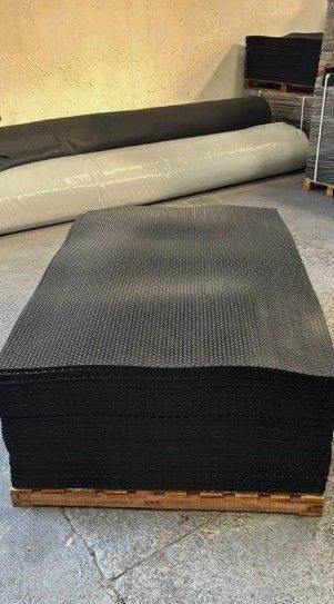 Heavy Duty Rubber Stable Mat 6ft x 4ft | 12mm Thick Non-Slip Flooring for Horse Stables & Garages