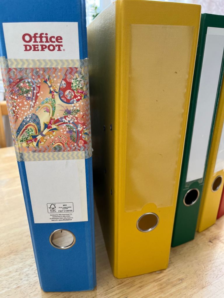 Stationery- 5 office lever arch folders A4, 2 fat, 3 inch hin