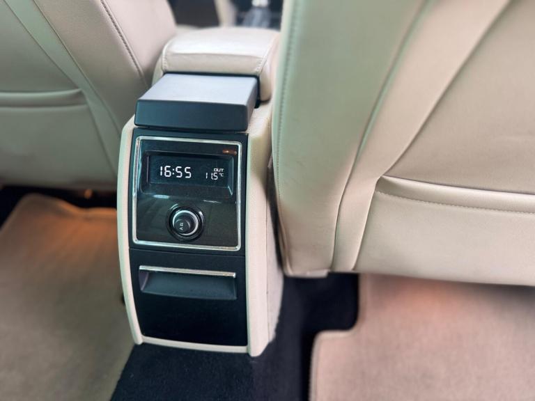 2014 Skoda Superb 2.0 TDI Elegance DSG 4WD Euro 5 (s/s) 5dr ESTATE Diesel Automatic