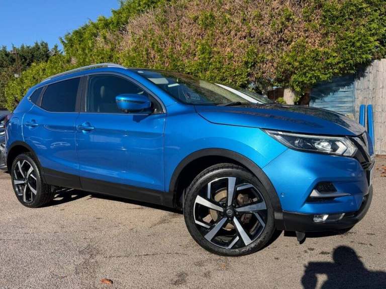 2017 Nissan Qashqai 1.2 DIG-T TEKNA SUV 5dr PETROL MANUAL EURO 6 (s/s) (115 ps)  HATCHBACK Petrol...
