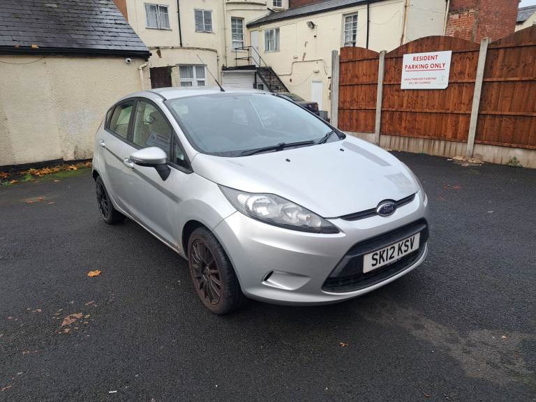 Ford, FIESTA, Hatchback, 2012, Manual, 1242 (cc), 5 doors