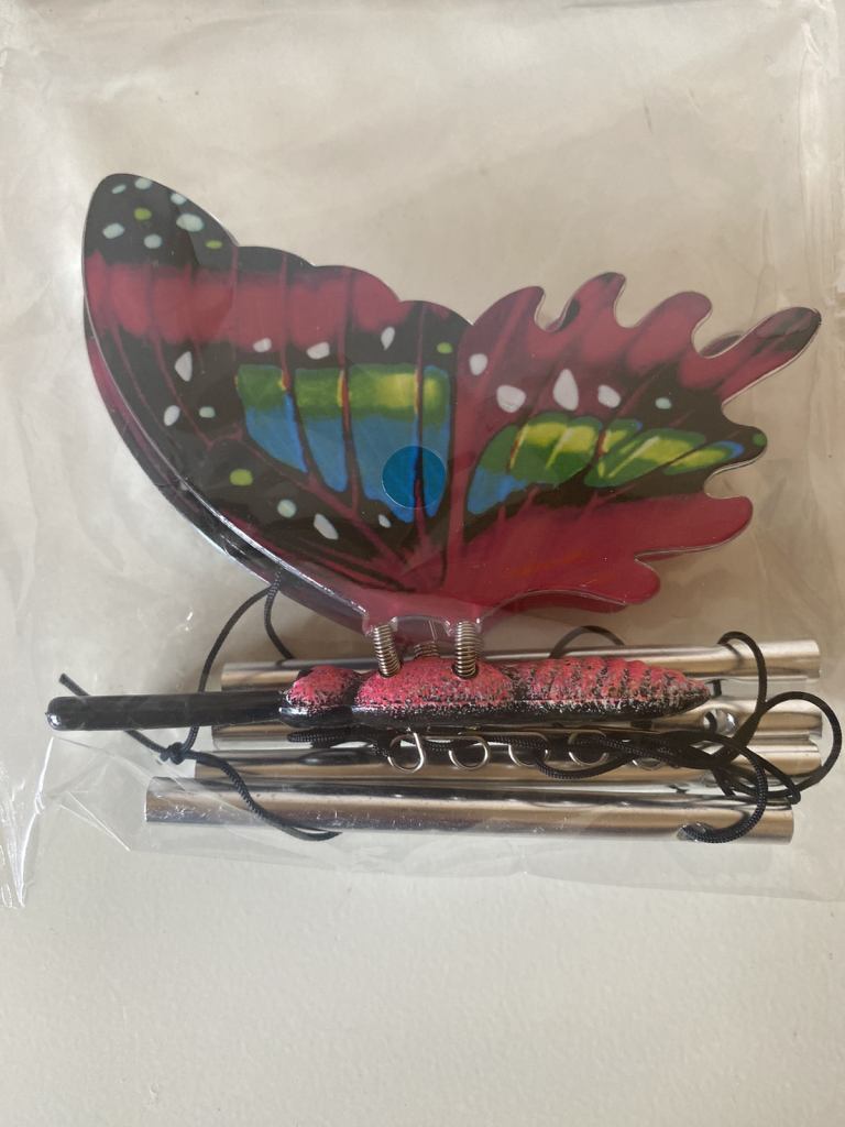 Butterfly wind chime . 25 cm plastic. 