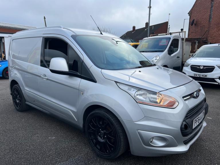 FORD TRANSIT CONNECT 1.6 TDCI 115 200 L1 LIMITED ALLOYS A/C 12 MONTHS MOT