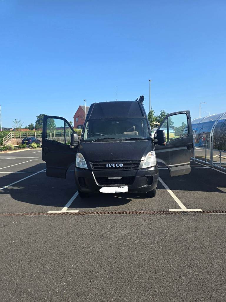 Motor home 