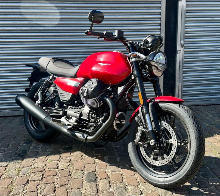 Moto Guzzi V7 Sport E5+ Monza Red 2026