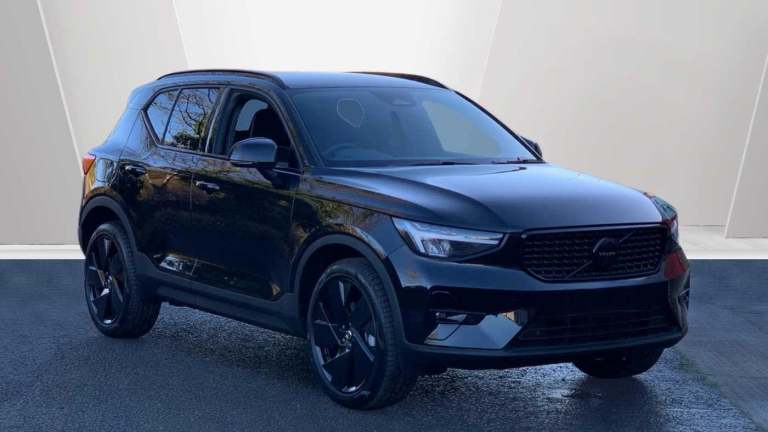 2025 Volvo XC40 2.0 B4P Plus Black Edition 5dr Auto ESTATE PETROL Automatic