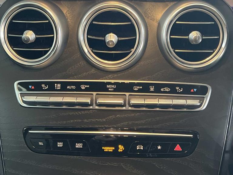 2021 Mercedes-Benz GLC 300de 4Matic AMG Line Premium 5dr 9G-Tronic SUV Plug-In Hy Automatic