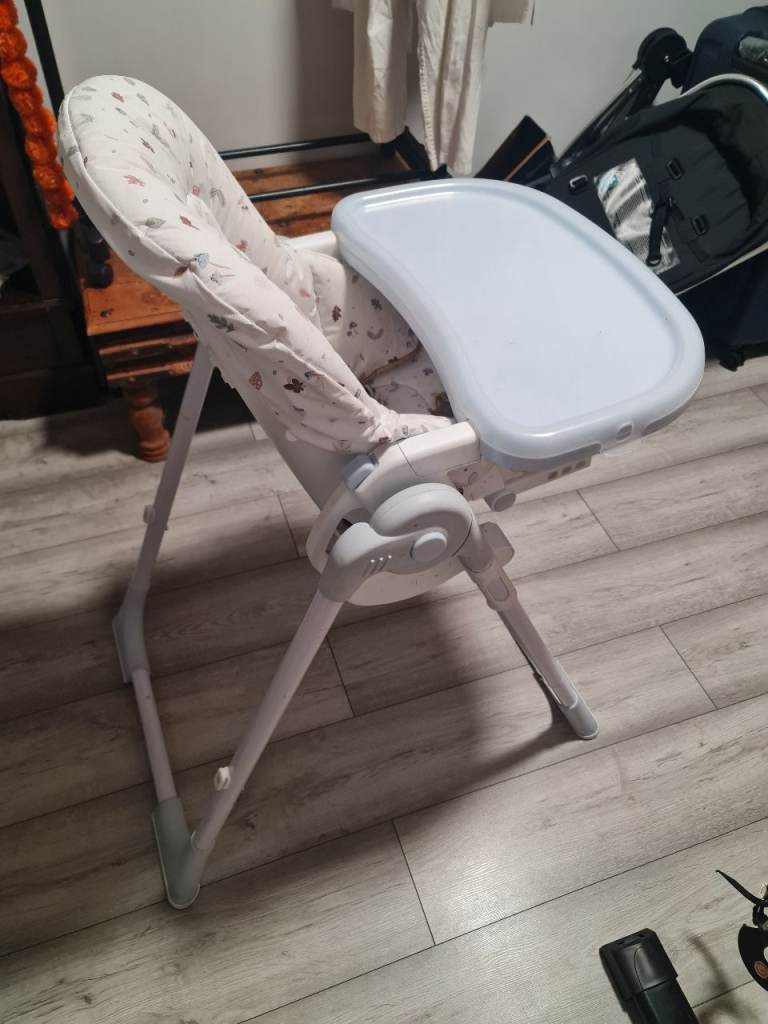 Multi-Height Adjustable Baby High Chair with Removable Tray – Foldable