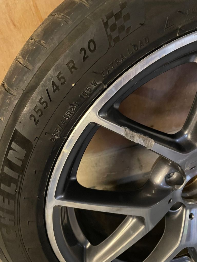 20 inch alloy wheel and tyre for mercedes