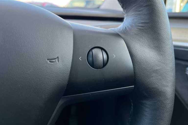 2023 Tesla Model Y Long Range AWD 5dr Auto MPV ELECTRIC Automatic