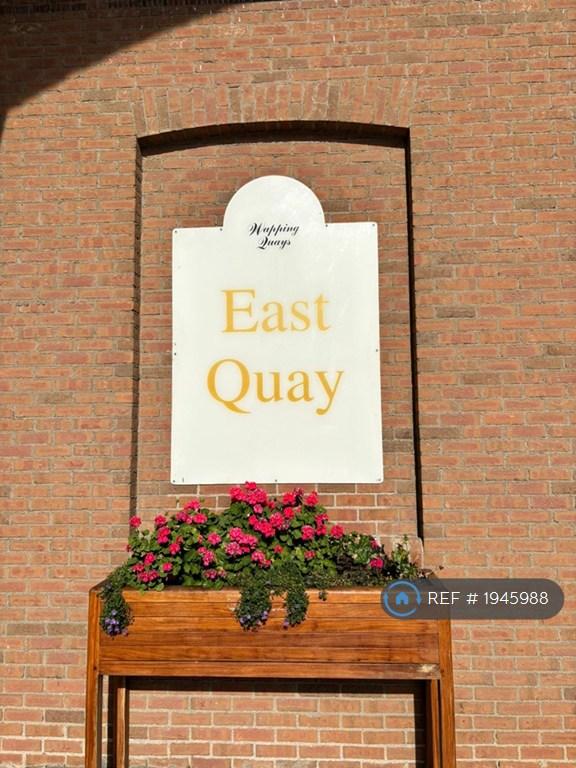 2 bedroom flat in East Quay, Liverpool, L3 (2 bed) (#1945988)