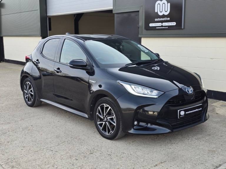 2021 Toyota Yaris 1.5 VVT-h Design Hatchback 5dr Petrol Hybrid E-CVT Euro 6 (s/s) (116 ps) Hatchb...